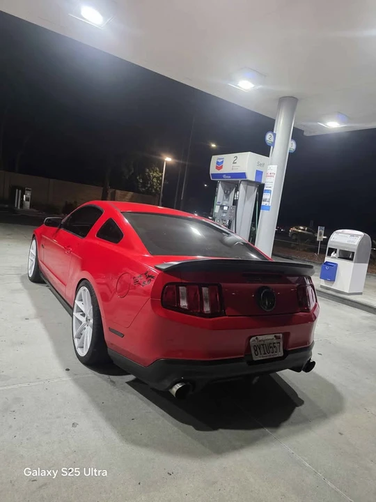 2012 Ford S197 Mustang - Image 9 of 14