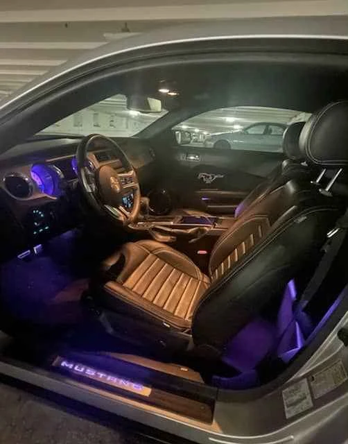 2012 Ford S197 Mustang - Image 6 of 8