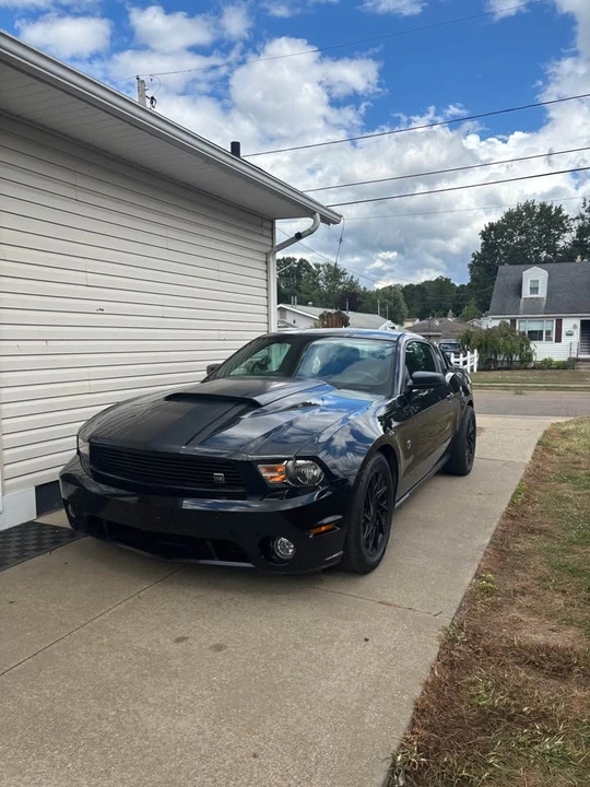 2012 Ford S197 Mustang - Image 2 of 13