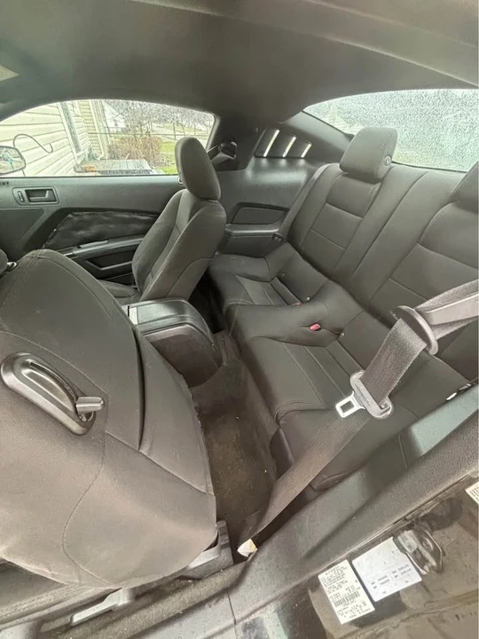 2012 Ford S197 Mustang - Image 11 of 13