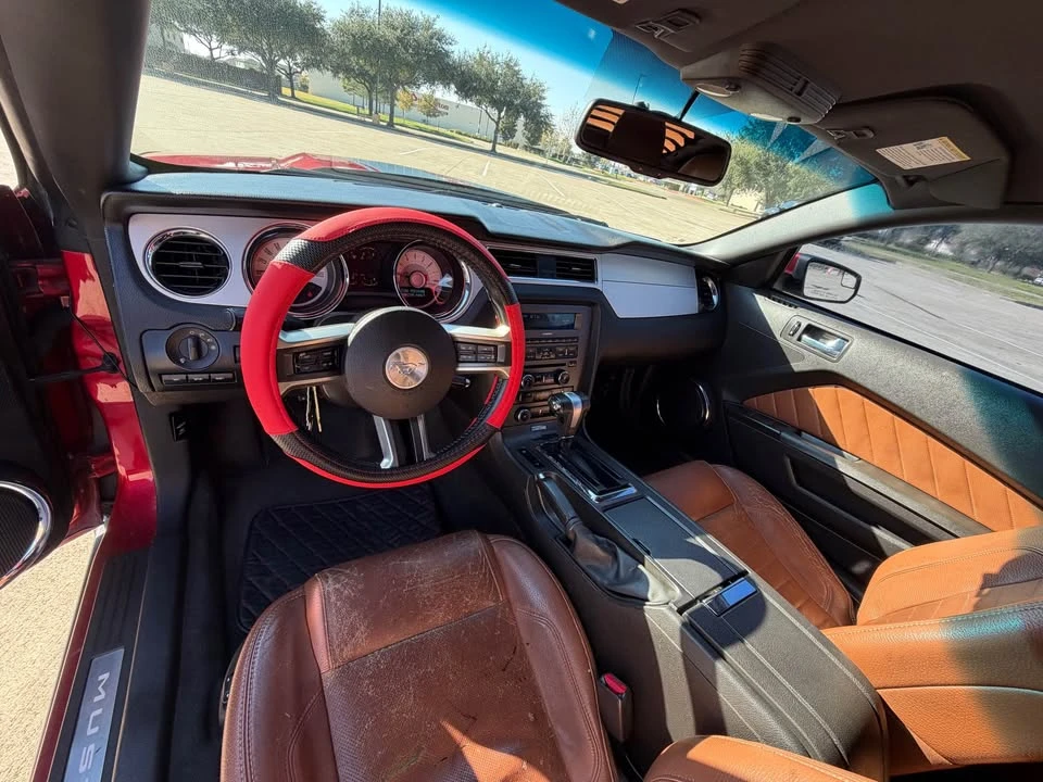 2012 Ford S197 Mustang - Image 5 of 8