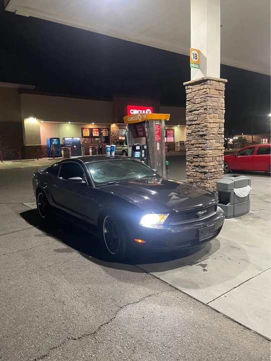 2012 Ford S197 Mustang - Image 2 of 5