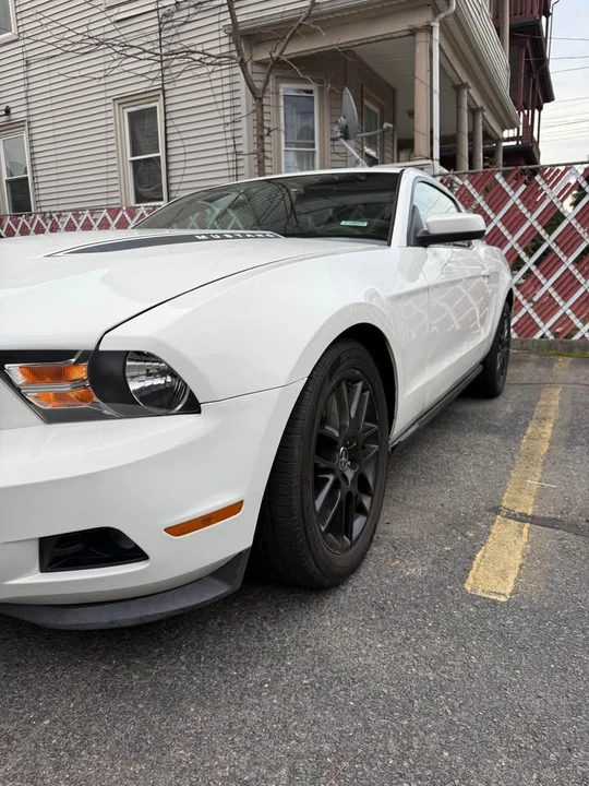 2012 Ford S197 Mustang - Image 4 of 7