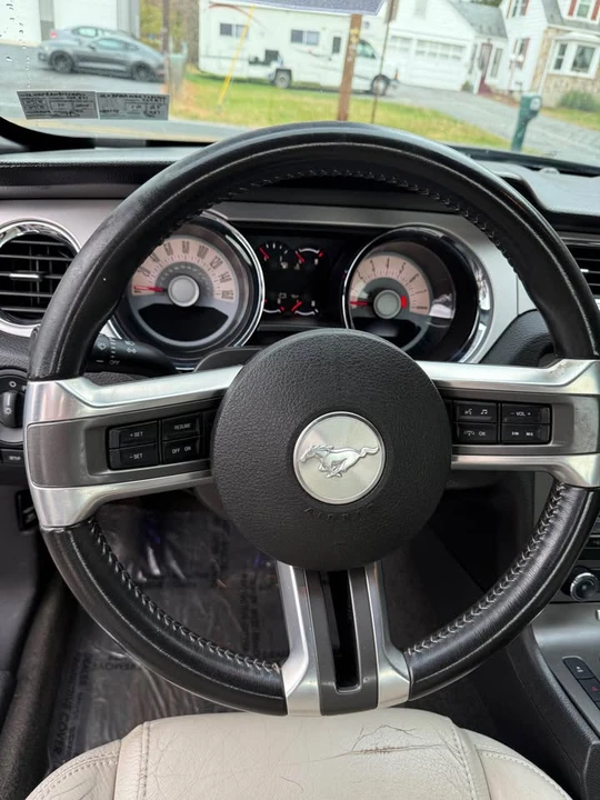 2012 Ford S197 Mustang - Image 9 of 9