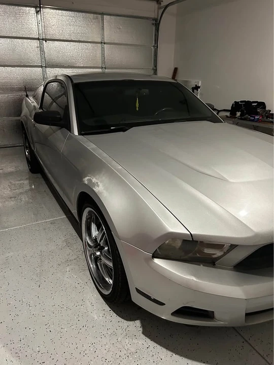 2012 Ford S197 Mustang - Image 2 of 6