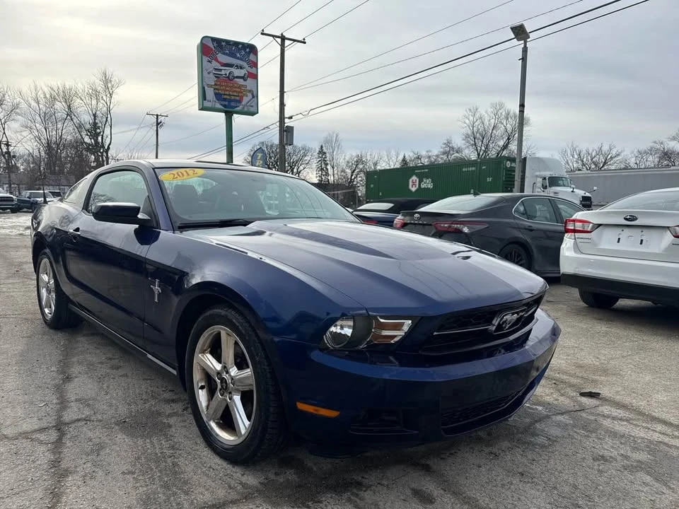 2012 Ford S197 Mustang - Image 2 of 14
