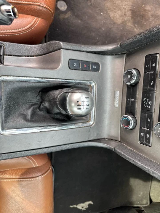 2012 Ford S197 Mustang - Image 13 of 14