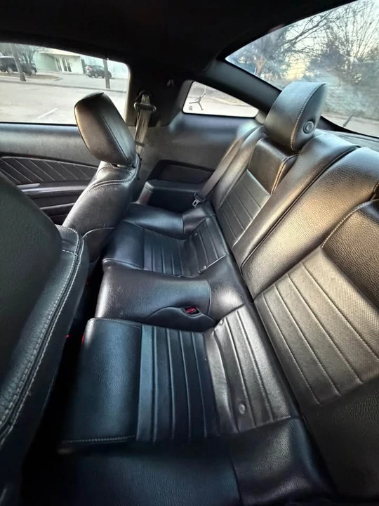 2012 Ford S197 Mustang - Image 12 of 15