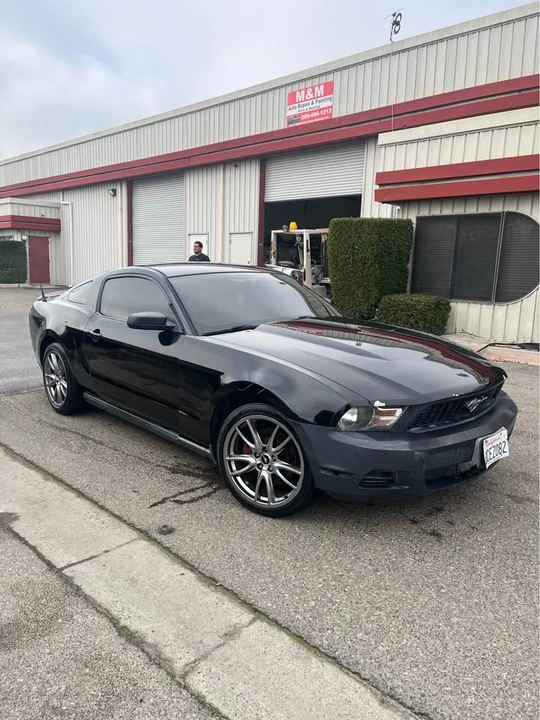 2012 Ford S197 Mustang - Image 2 of 12