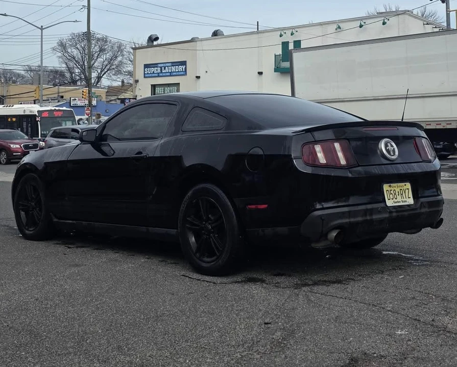 2012 Ford S197 Mustang - Image 3 of 9