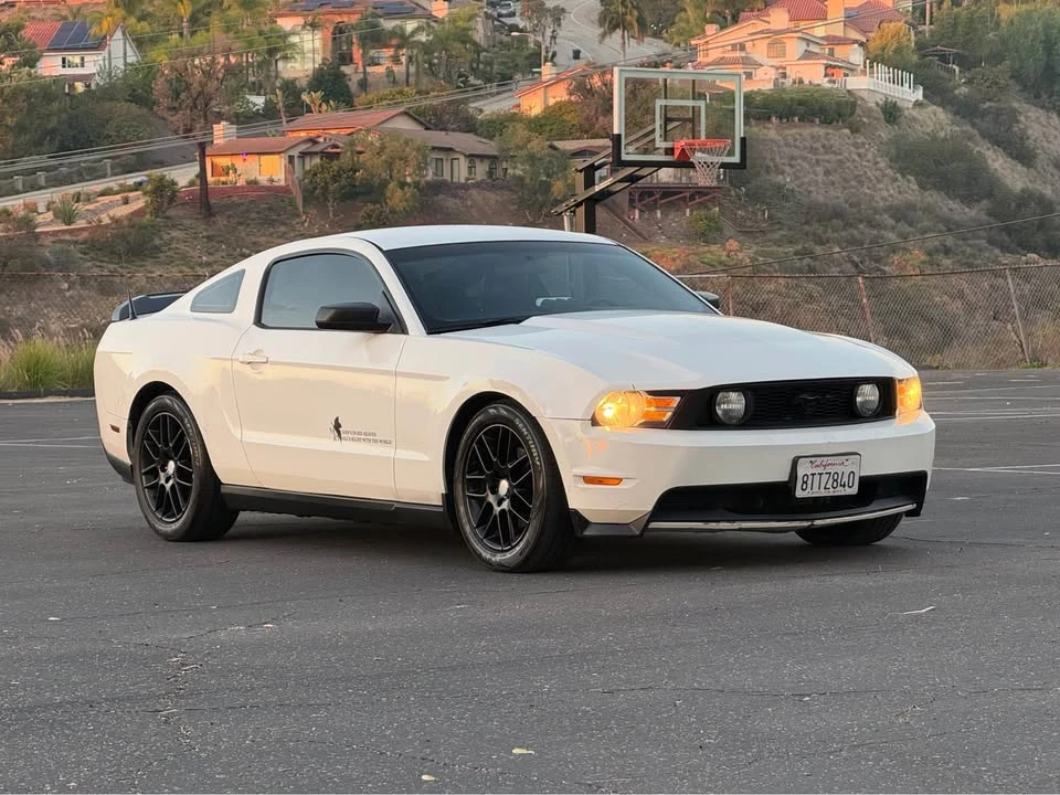 2012 Ford S197 Mustang - Image 2 of 14