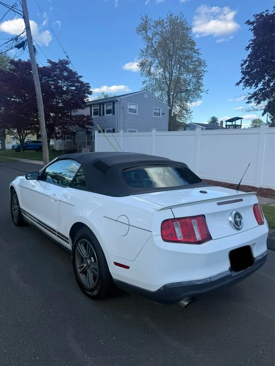 2012 Ford S197 Mustang - Image 3 of 15
