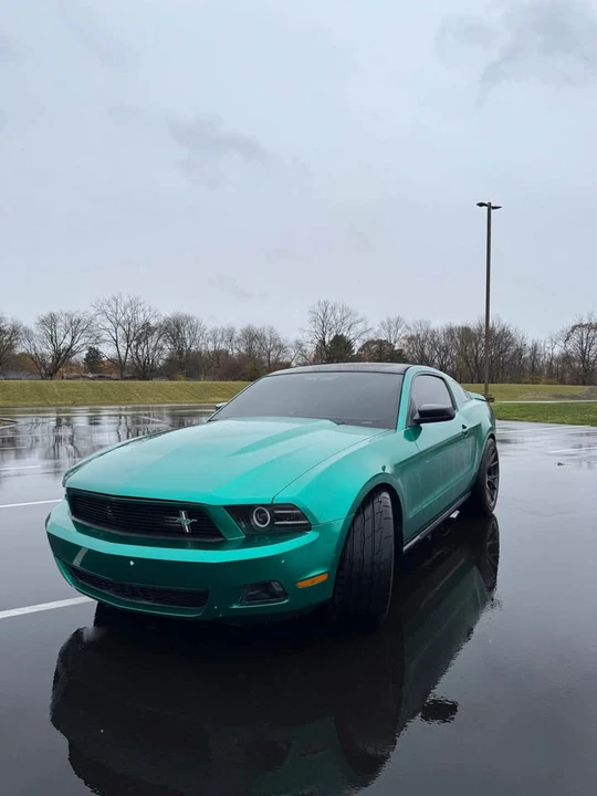 2012 Ford S197 Mustang - Image 4 of 10