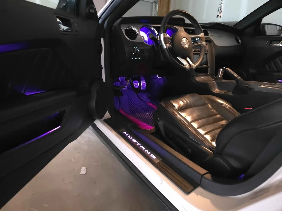 2012 Ford S197 Mustang - Image 15 of 17