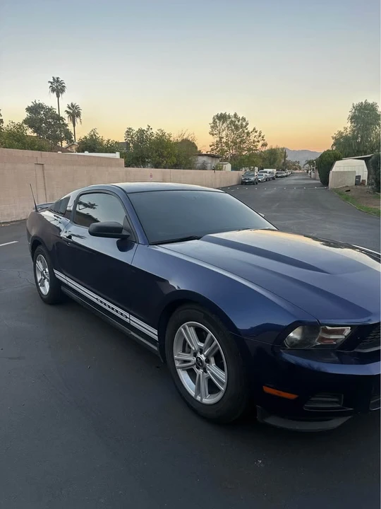 2012 Ford S197 Mustang - Image 2 of 6