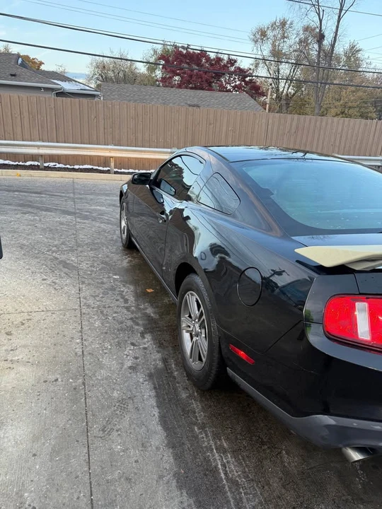 2012 Ford S197 Mustang - Image 10 of 11