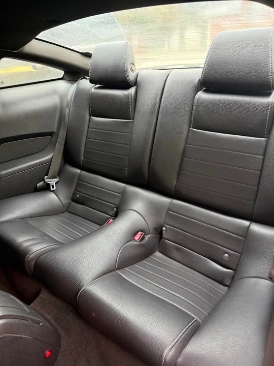 2012 Ford S197 Mustang - Image 6 of 11