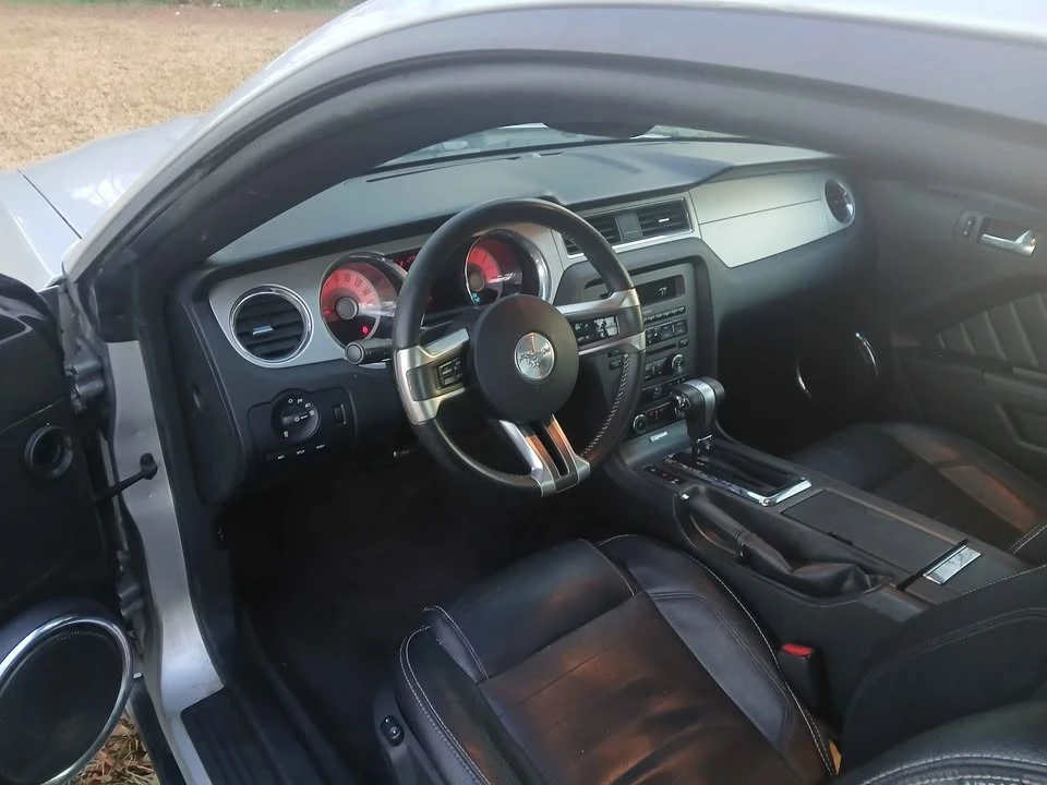 2012 Ford S197 Mustang - Image 17 of 19