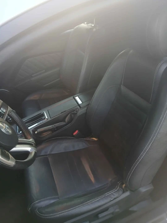 2012 Ford S197 Mustang - Image 18 of 19