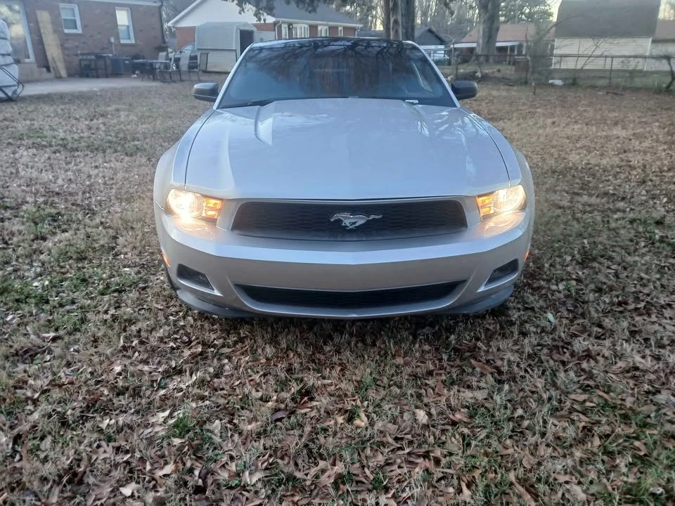 2012 Ford S197 Mustang - Image 2 of 19