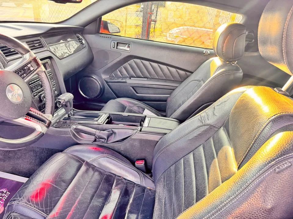 2012 Ford S197 Mustang - Image 7 of 9