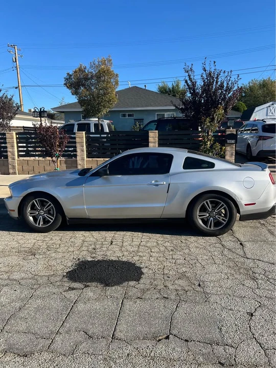 2012 Ford S197 Mustang - Image 4 of 5