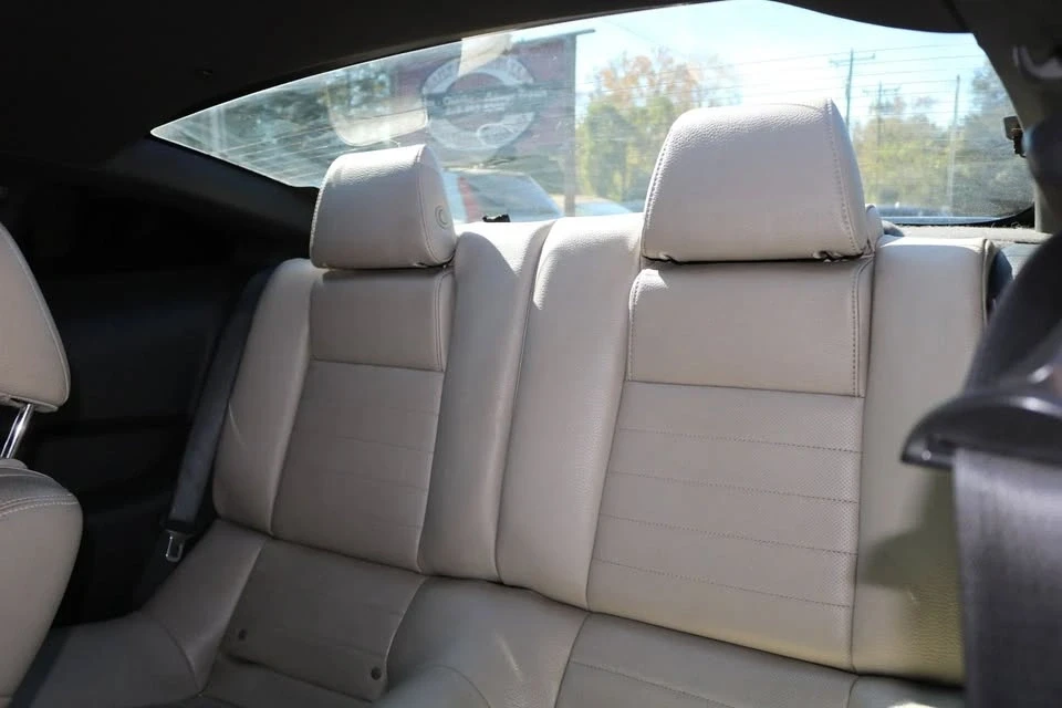 2012 Ford S197 Mustang - Image 10 of 14