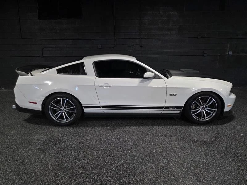 2012 Ford S197 Mustang - Image 2 of 9
