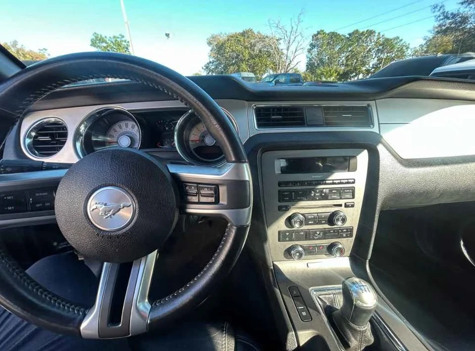 2012 Ford S197 Mustang - Image 2 of 5
