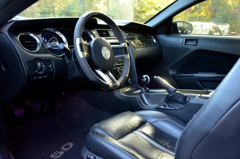 2012 Ford S197 Mustang - Image 7 of 13