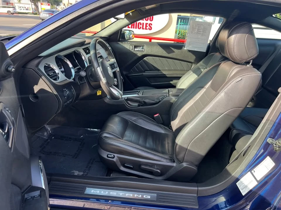 2012 Ford S197 Mustang - Image 6 of 11
