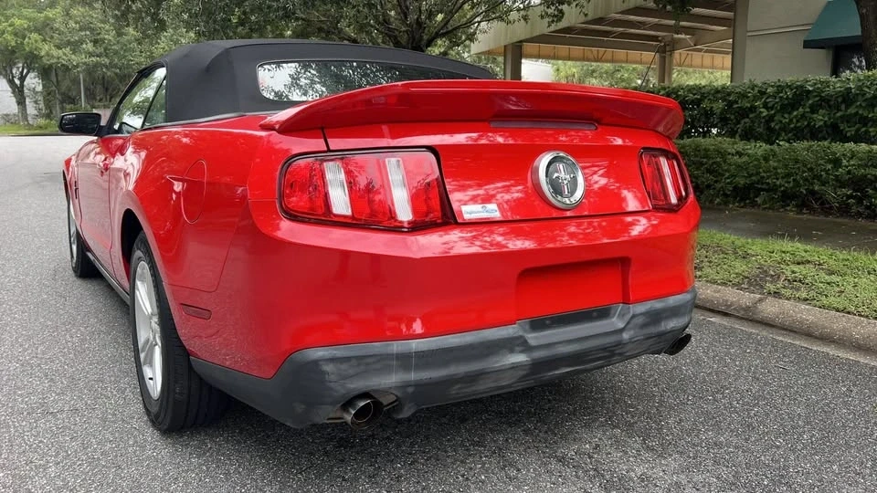 2012 Ford S197 Mustang - Image 7 of 20