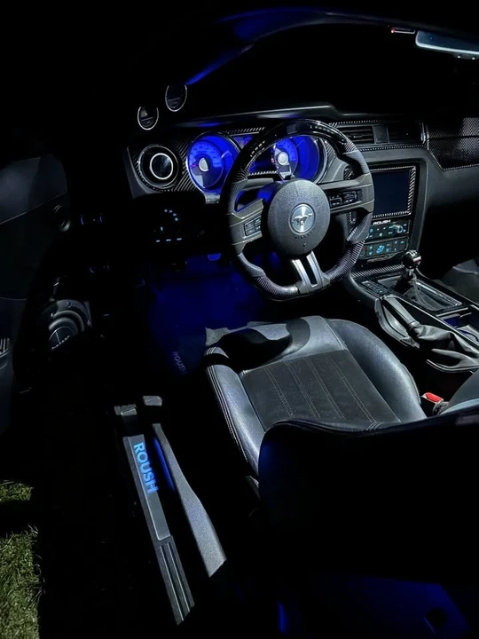 2012 Ford S197 Mustang - Image 7 of 12