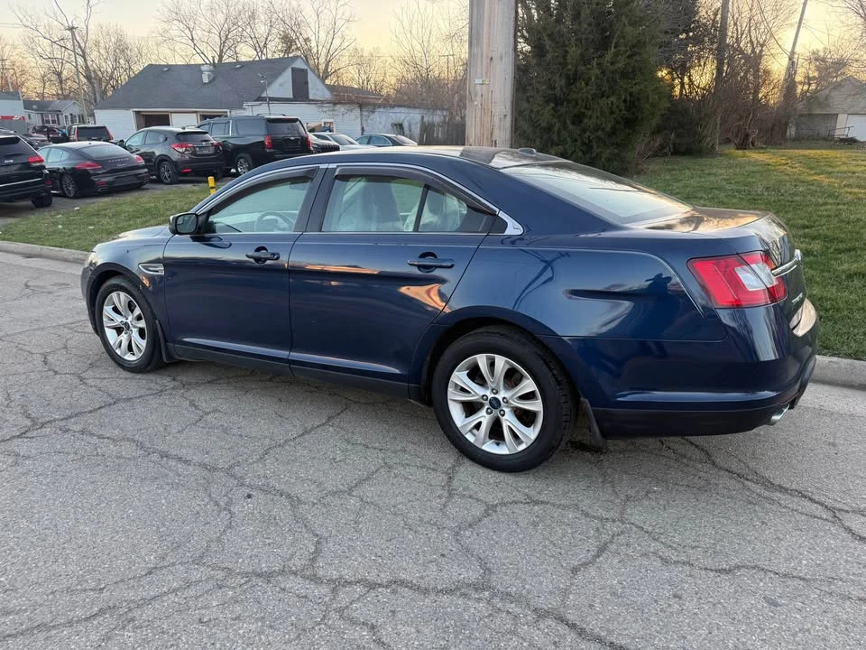 2012 Ford Taurus 6th Gen - Image 7 of 14