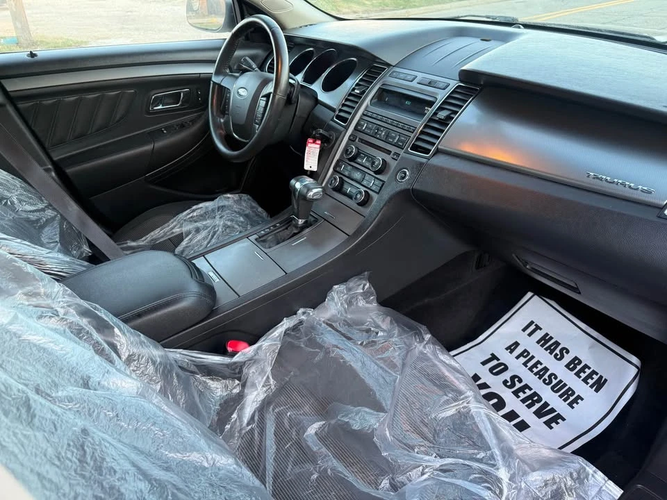 2012 Ford Taurus 6th Gen - Image 8 of 14