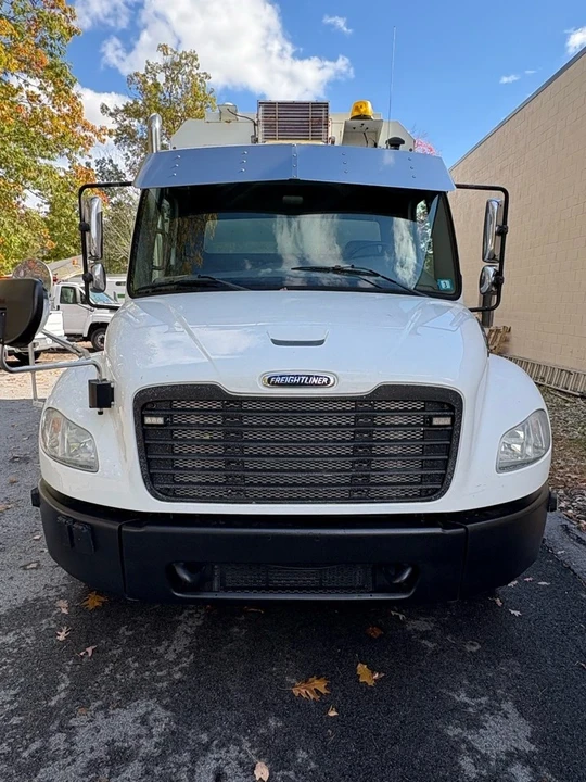 2012 Freightliner - Image 12 of 21