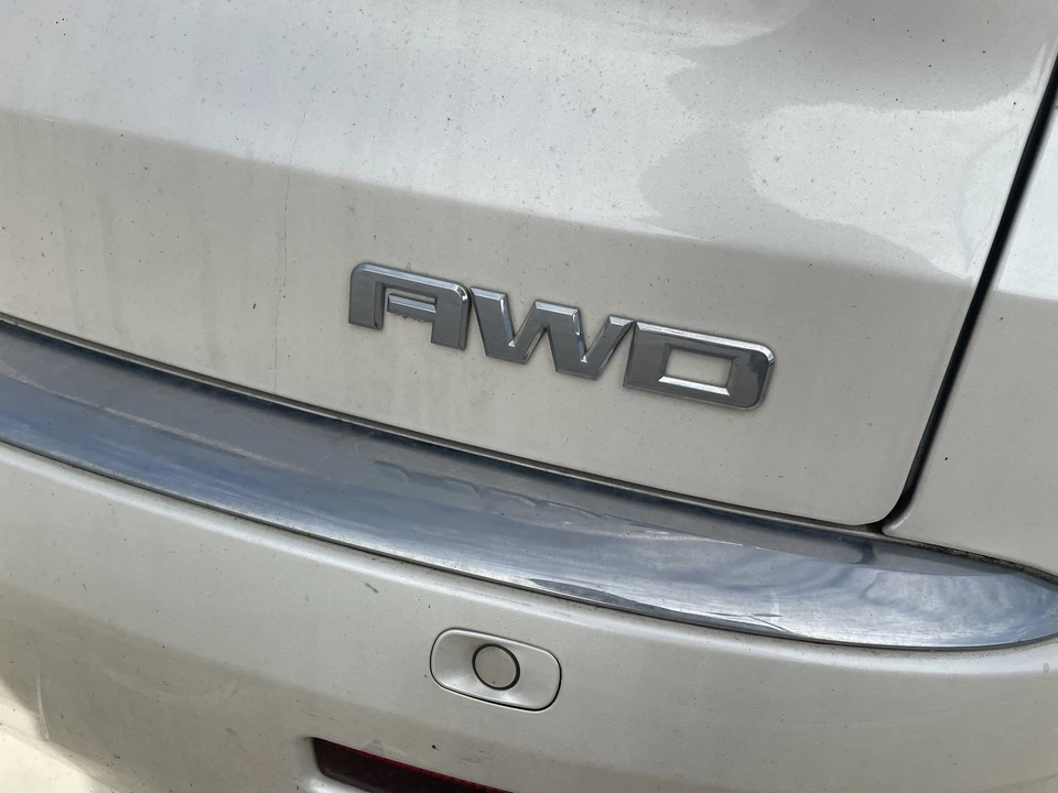 2012 GMC Acadia - Image 15 of 21