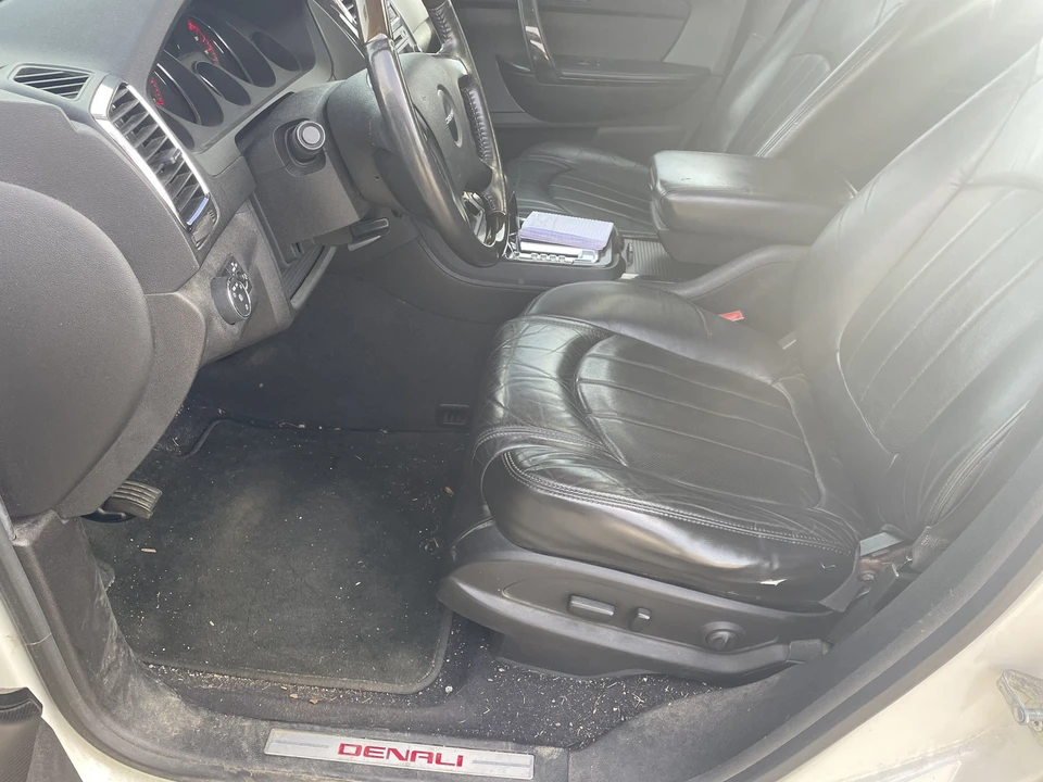 2012 GMC Acadia - Image 20 of 21