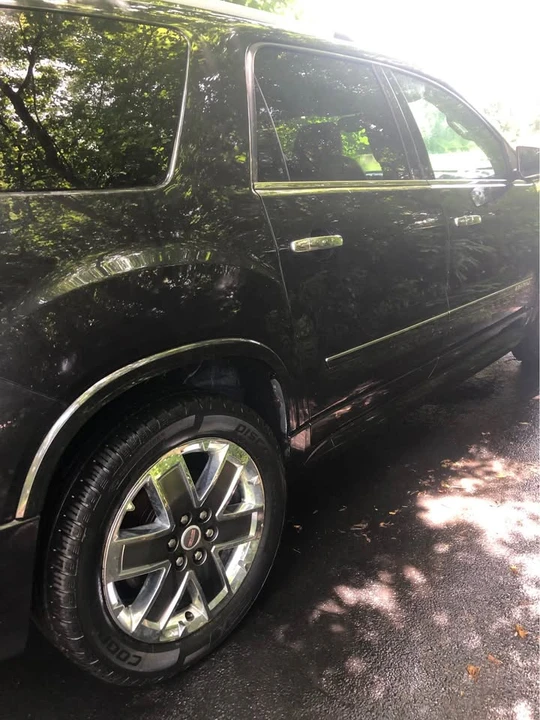 2012 GMC Acadia - Image 2 of 10