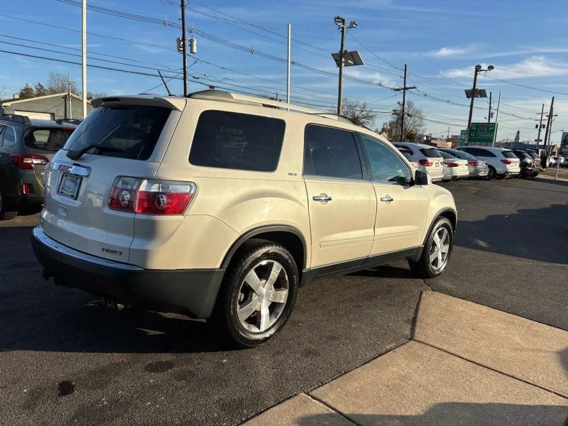 2012 GMC Acadia - Image 8 of 12