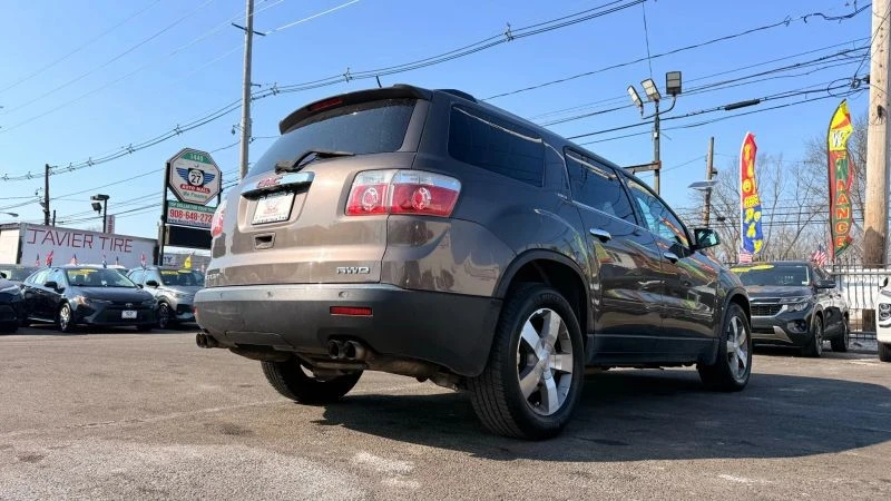 2012 GMC Acadia - Image 9 of 12