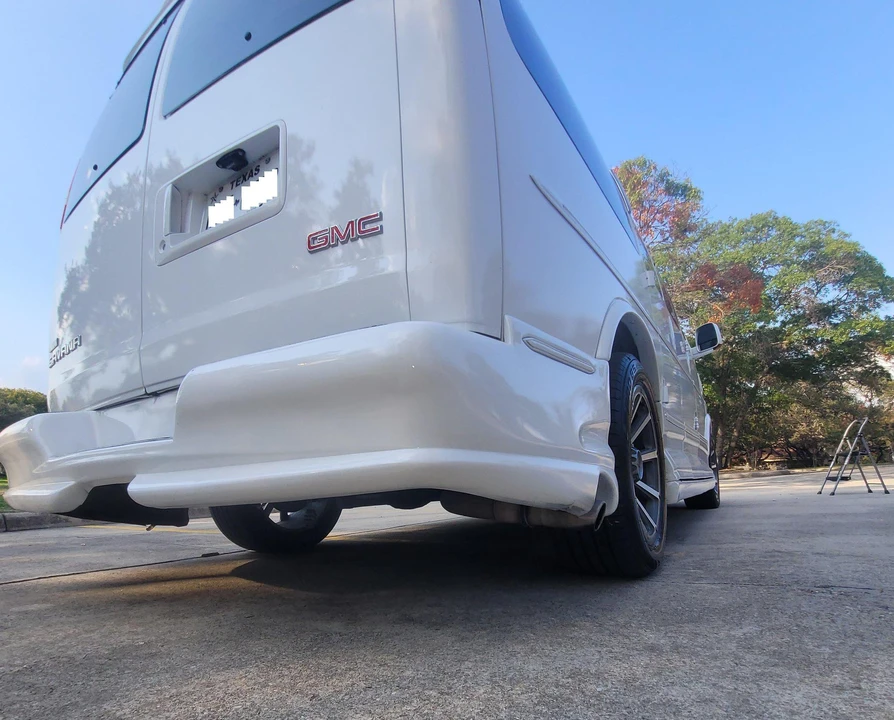 2012 GMC Savana - Image 23 of 31