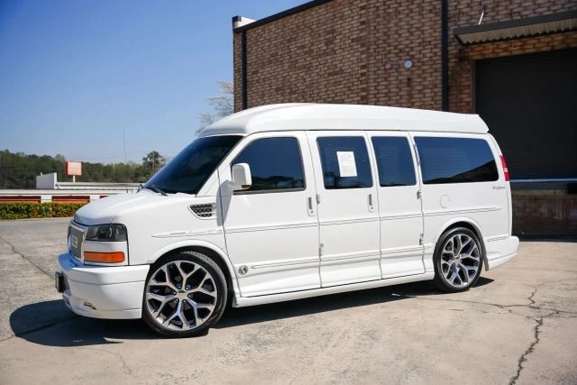 2012 GMC Savana - Image 3 of 21