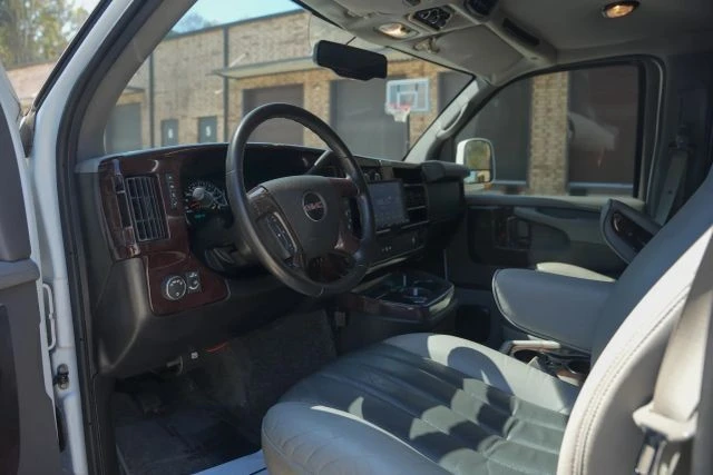 2012 GMC Savana - Image 21 of 21