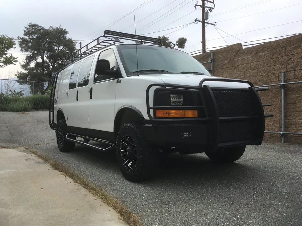 2012 GMC Savana - Image 8 of 31