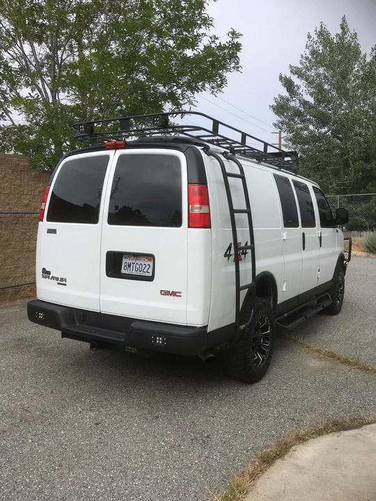 2012 GMC Savana - Image 17 of 31