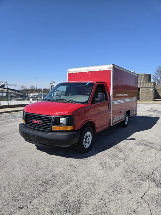 2012 GMC Savana - Image 6 of 10