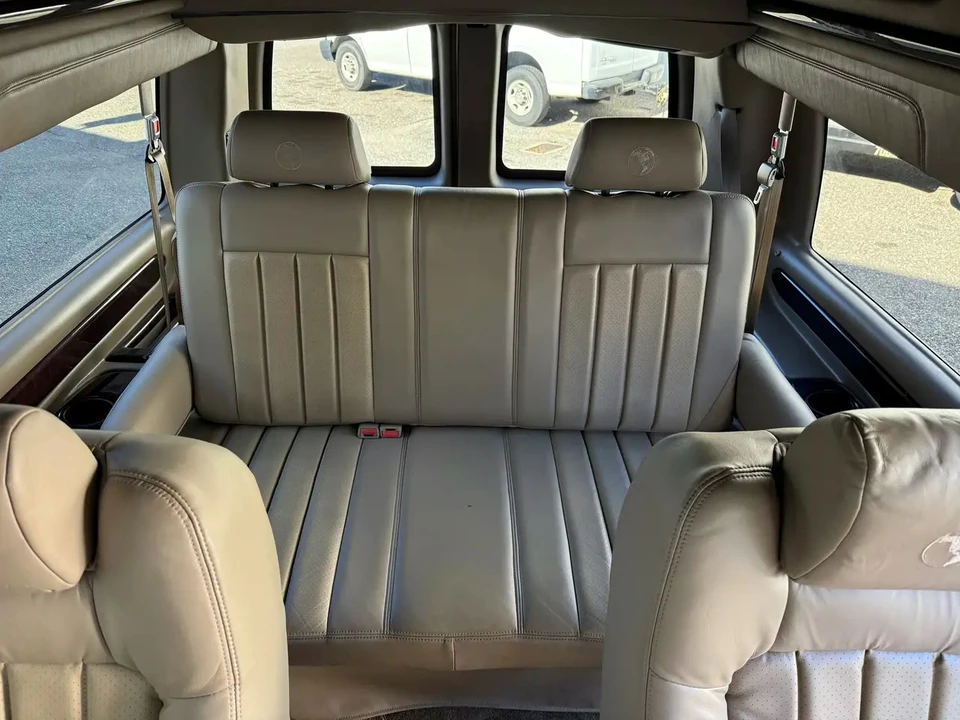 2012 GMC Savana - Image 16 of 21