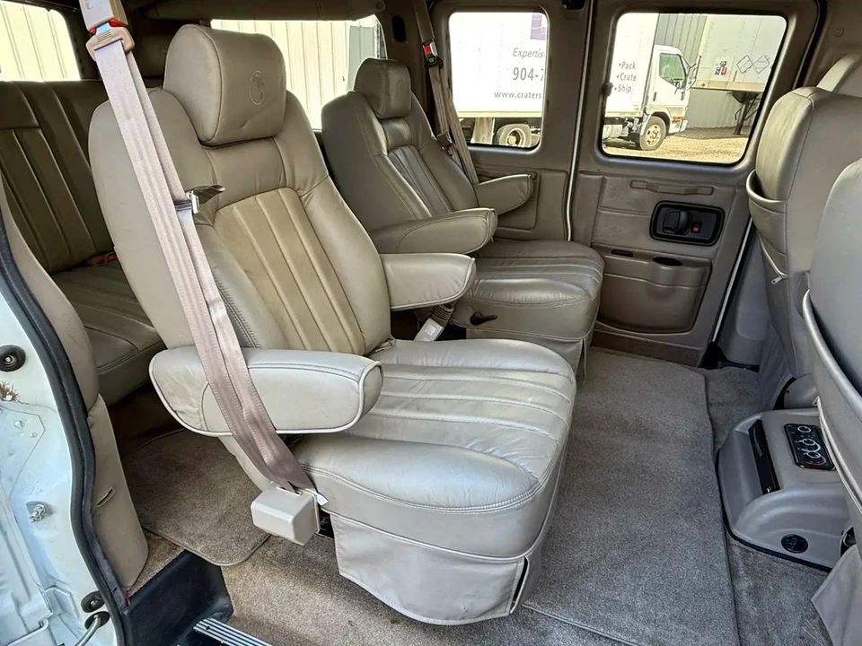 2012 GMC Savana - Image 15 of 21