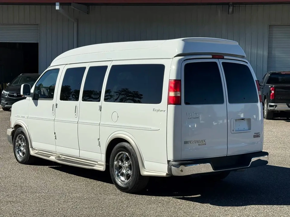 2012 GMC Savana - Image 3 of 21